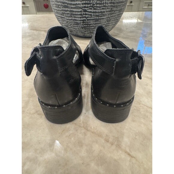 Lucky Brand Giovanna black leather cut-out ankle booties Women’s 8.5m rivets EUC - Picture 6 of 16